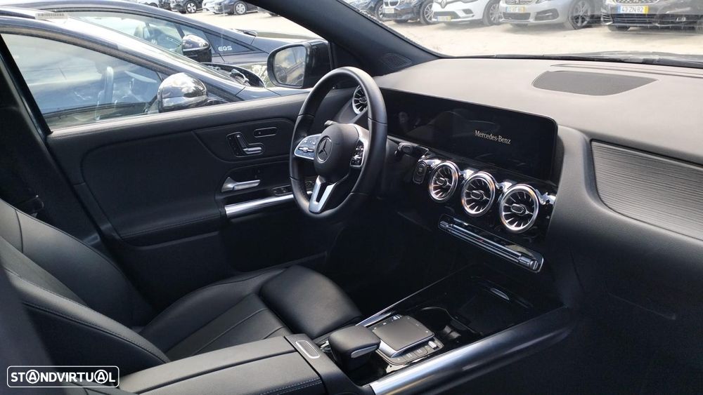 Mercedes-Benz EQA 300 4Matic - 5
