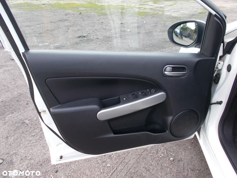 Mazda 2 1.3 MZR Active - 23