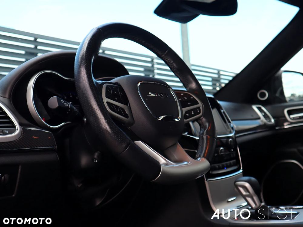 Jeep Grand Cherokee 6.4 V8 Hemi 4WD Automatik SRT - 19