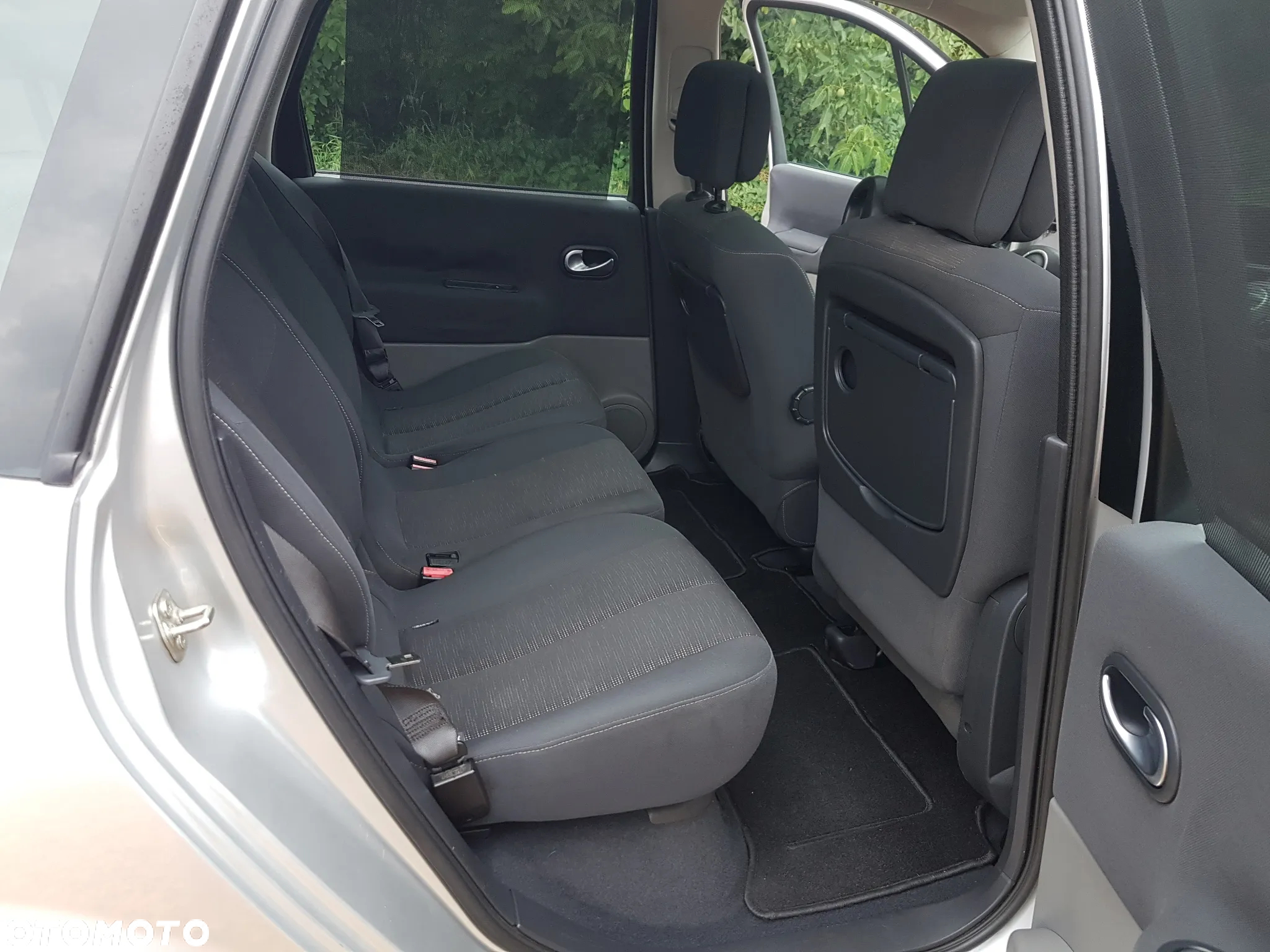 Renault Scenic 2.0 16V Exception - 18