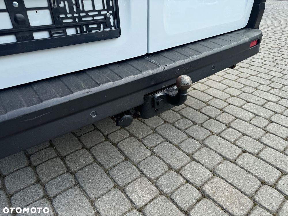 Renault Trafic - 14