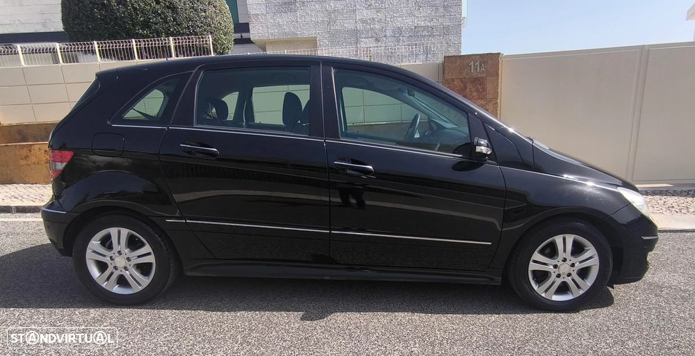 Mercedes-Benz B 180 CDI - 6