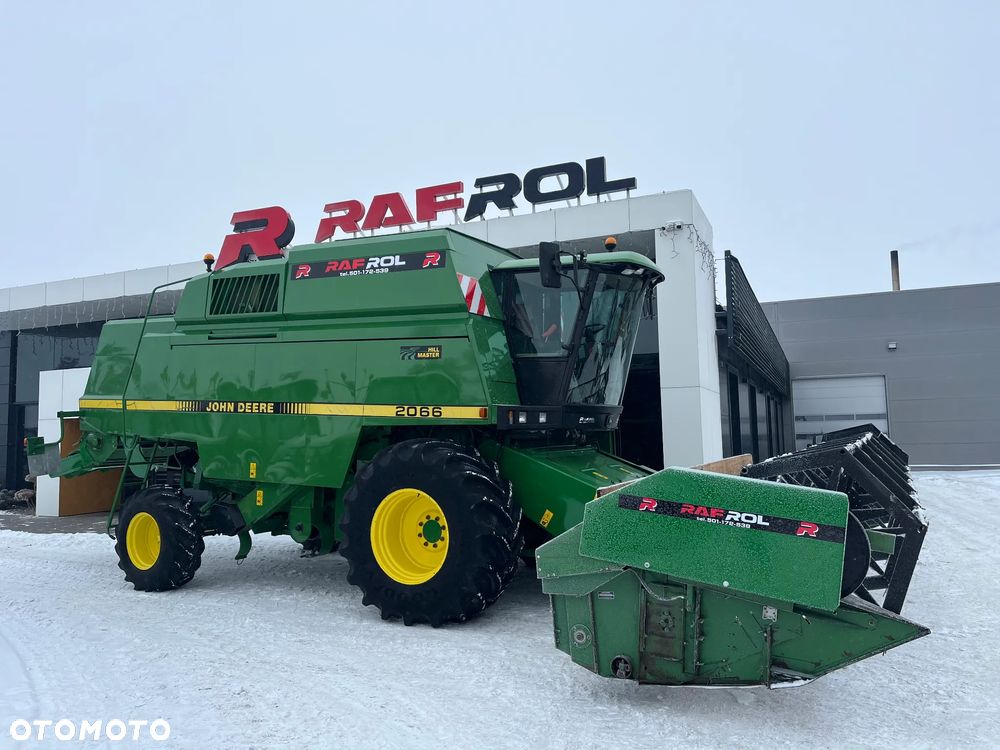 John Deere 2066 HillMaster - 1