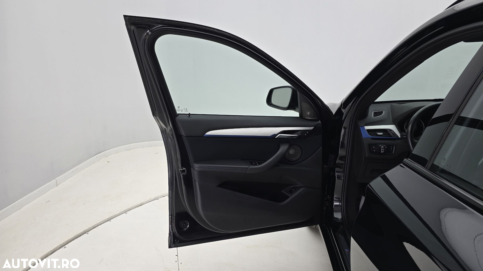 BMW X1 - 10