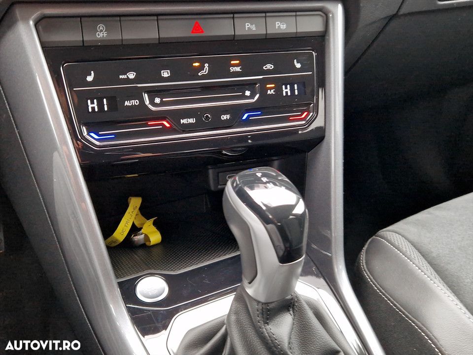 Volkswagen T-Roc 2.0 TDI SCR DSG Style - 20