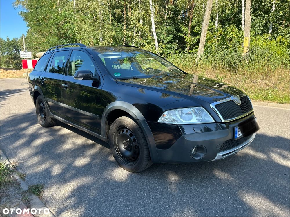 Skoda Octavia 2.0 TDI DPF Scout 4x4 - 3