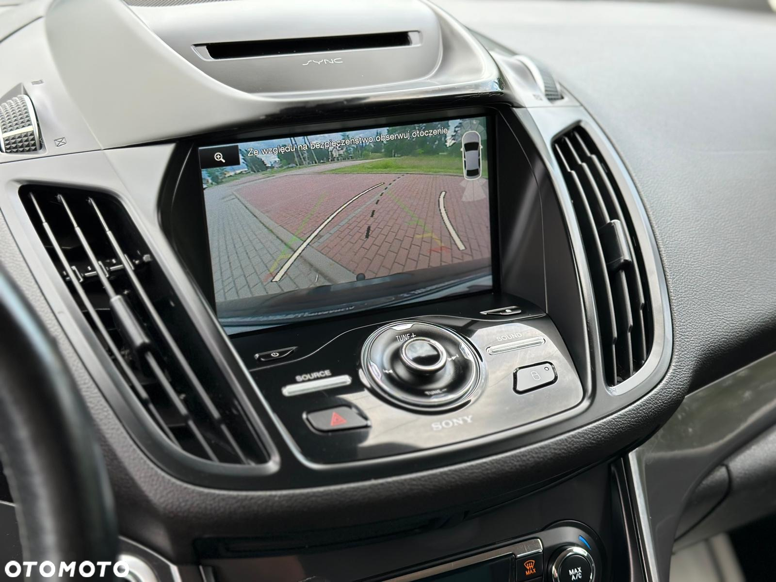 Ford Kuga 2.0 TDCi AWD Titanium - 9