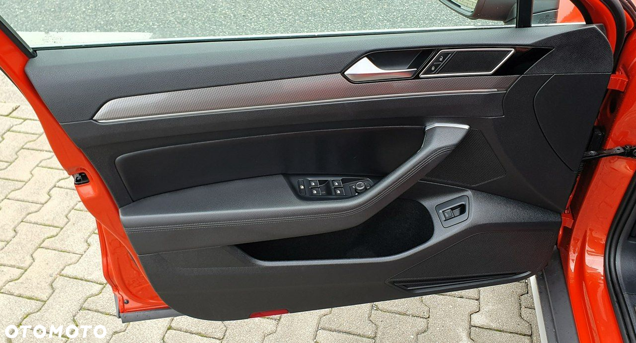 Volkswagen Passat Alltrack - 13