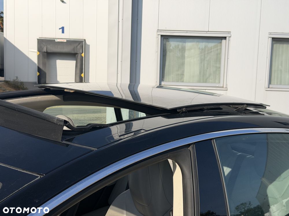Tesla Model S Standard - 15