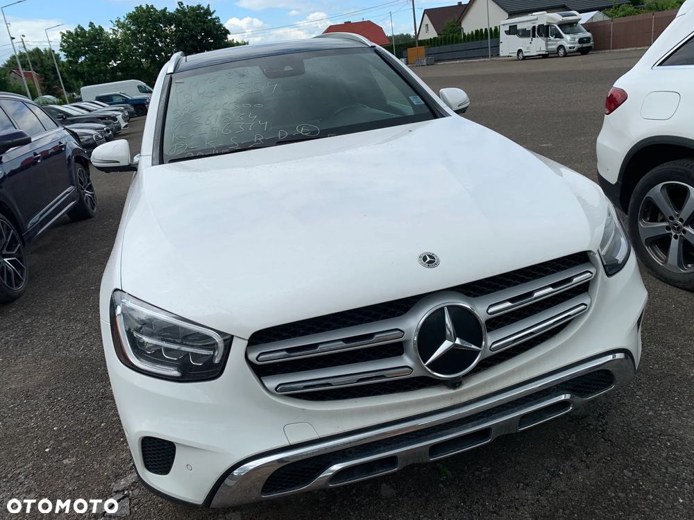 Mercedes-Benz GLC 300 4Matic 9G-TRONIC - 3