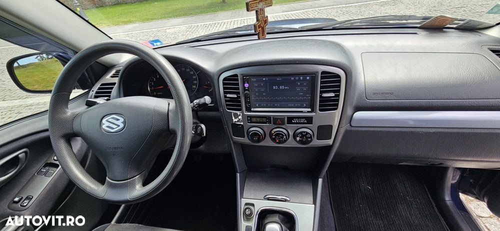 Suzuki Vitara - 7