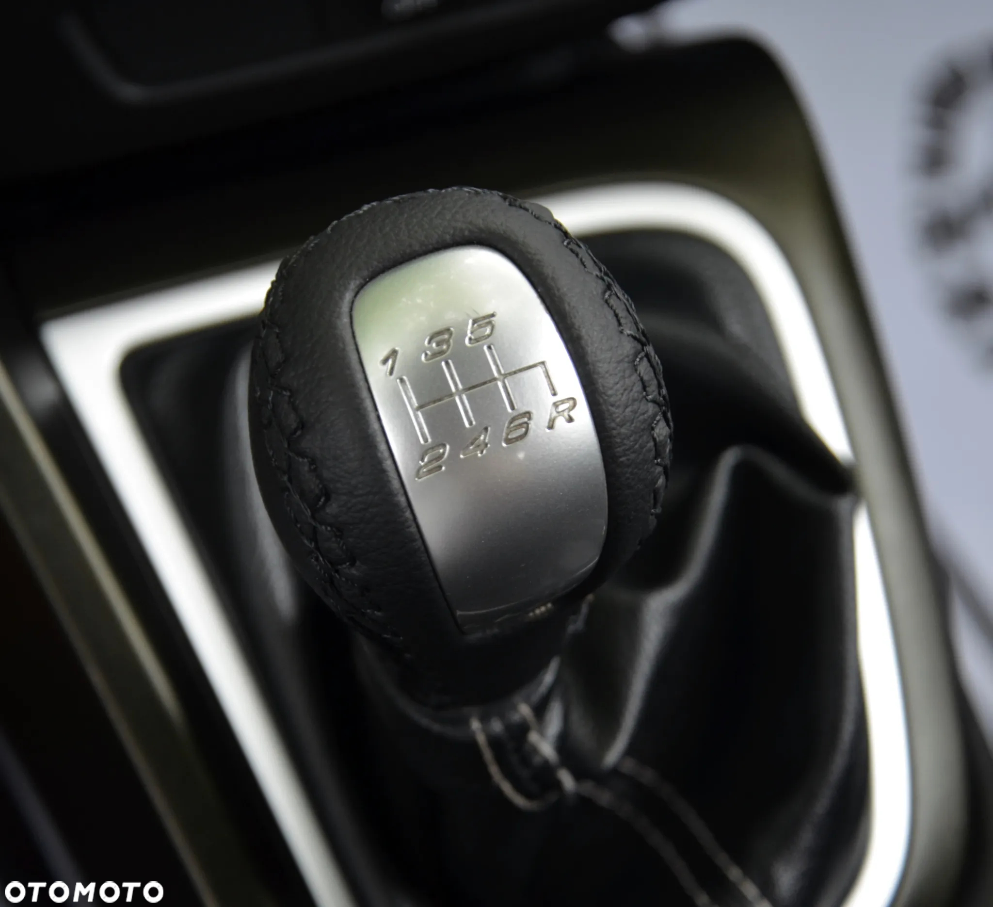 Honda Civic 1.4 i-VTEC Comfort - 19
