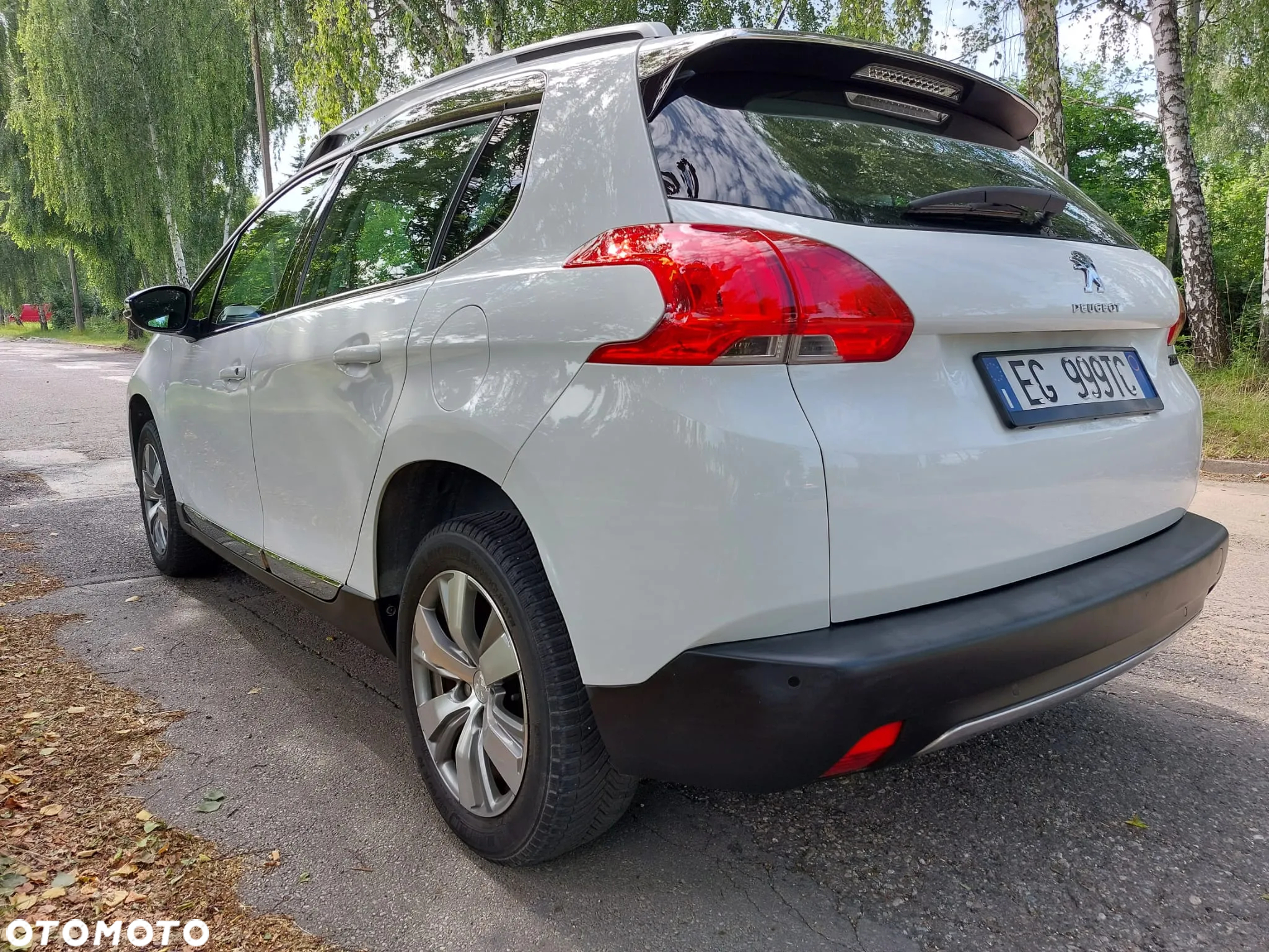 Peugeot 2008 PureTech 82 Allure - 22