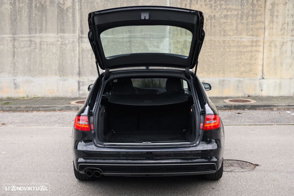 Audi A4 Avant 2.0 TDI Business Line S-line - 42