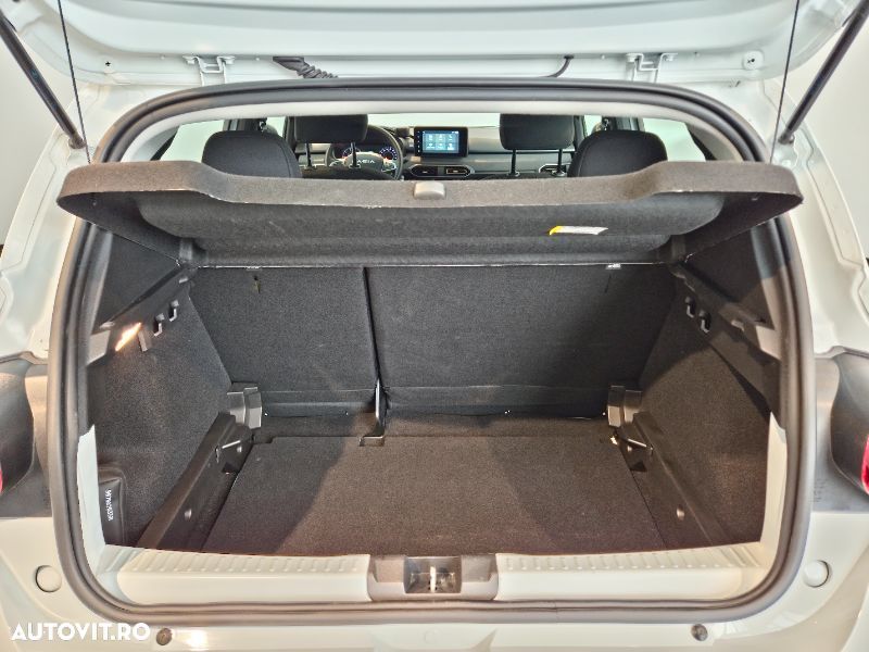 Dacia Sandero - 10