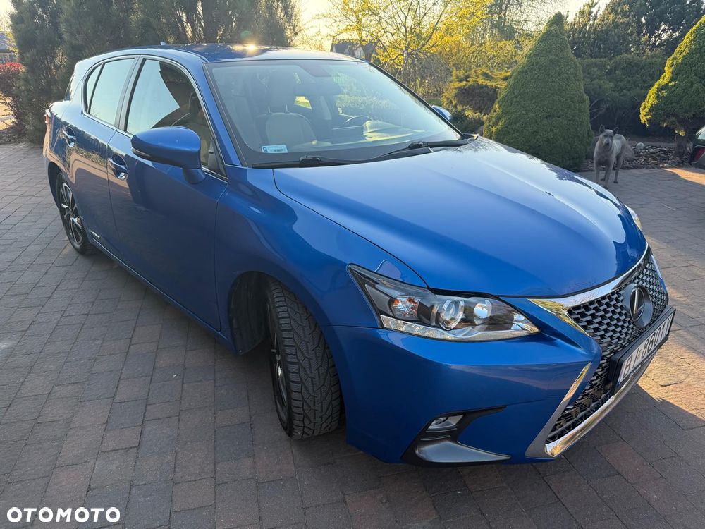 Lexus CT 200h Elegance EU6 - 1