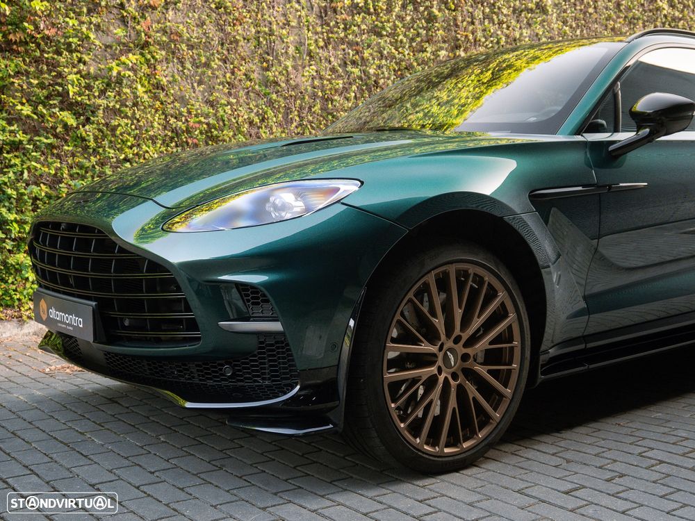 Aston Martin DBX 707 - 5