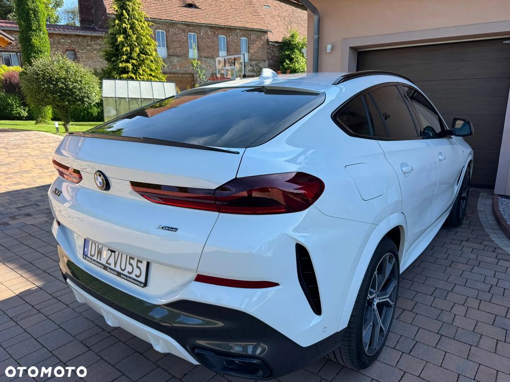 BMW X6 - 12