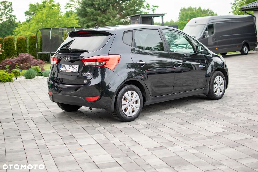 Hyundai ix20 - 18