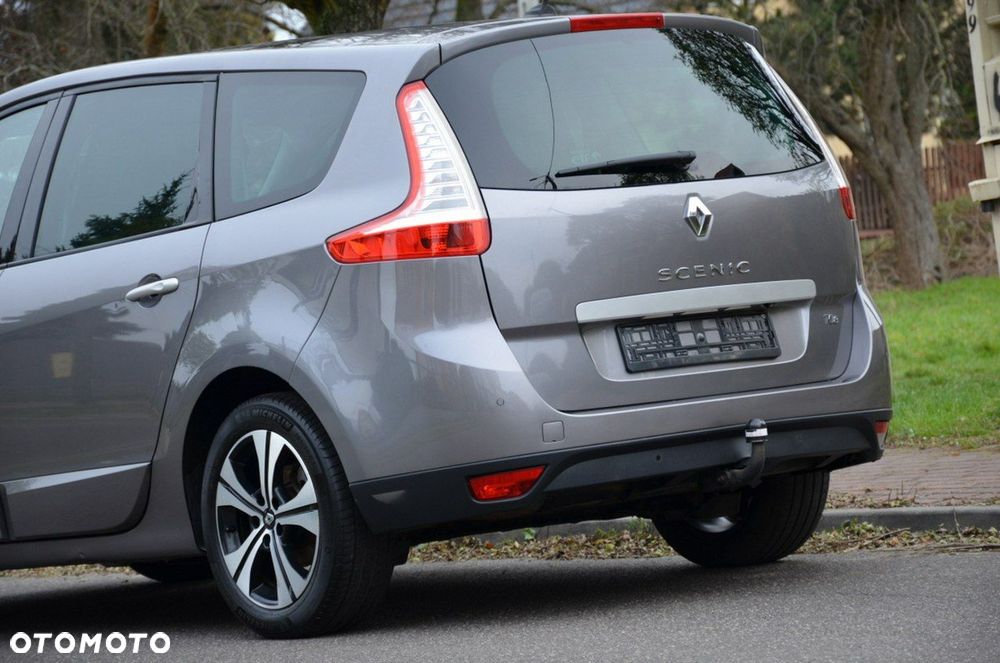 Renault Grand Scenic - 9