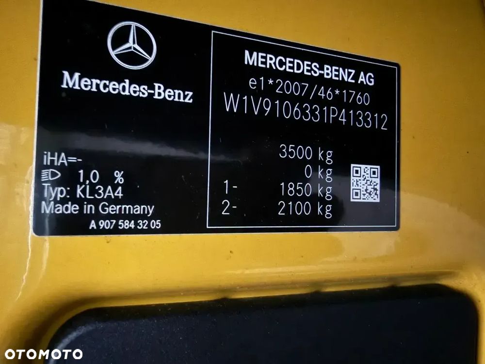 Mercedes-Benz Sprinter - 17