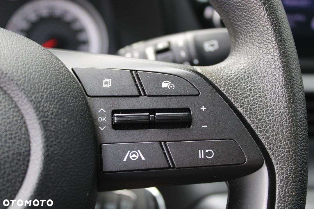 Hyundai i20 - 23