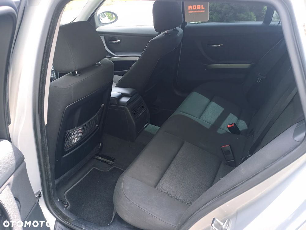 BMW Seria 3 - 8
