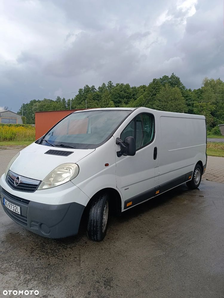 Opel Vivaro - 17