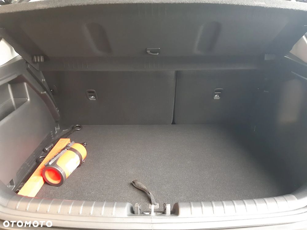 Kia Stonic 1.0 T-GDI M - 14