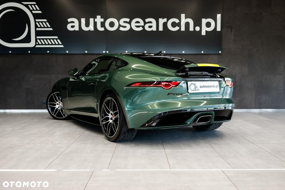 Jaguar F-Type 2.0 Turbo Chequered Flag - 7