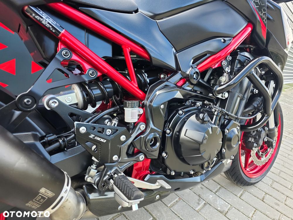Kawasaki Z 900 - 25