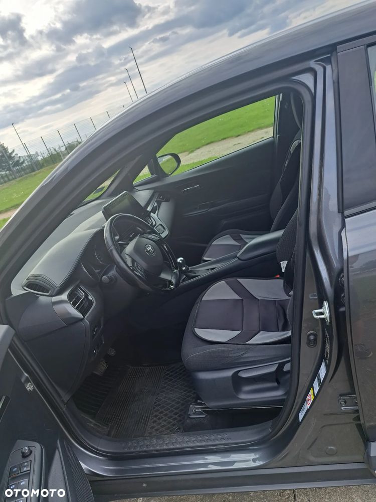Toyota C-HR 1.2 T Premium CVT 4x4 - 7