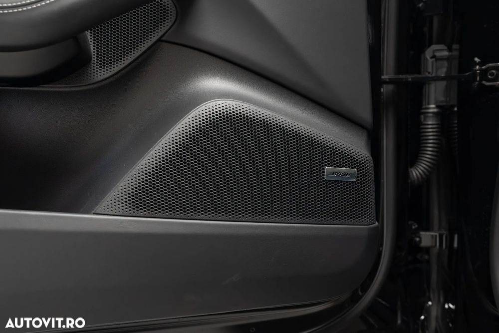 Porsche Macan Turbo 100 kWh - 14
