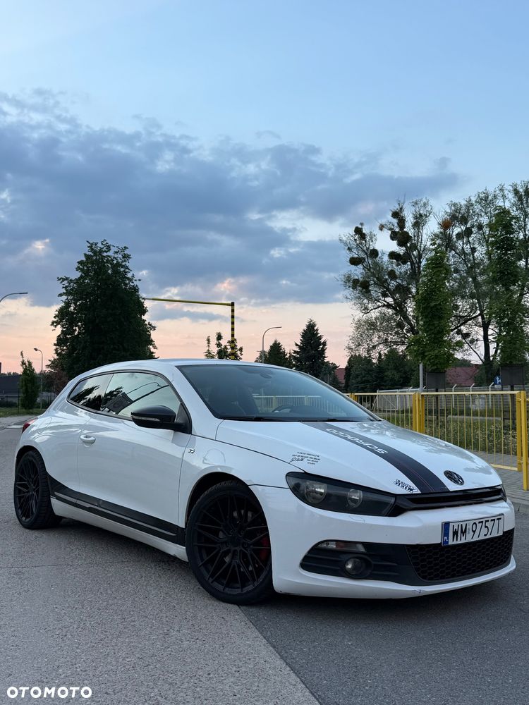 Volkswagen Scirocco 1.4 TSI R-Style - 1