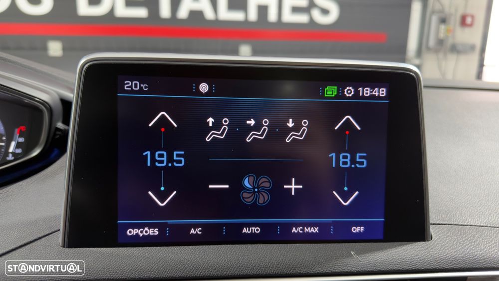 Peugeot 3008 PureTech 130 Stop & Start GPF Allure Business-Pack - 27