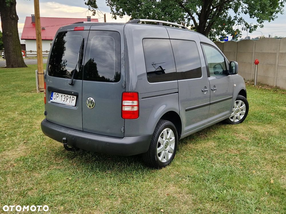 Volkswagen Caddy Comfortline DSG - 39