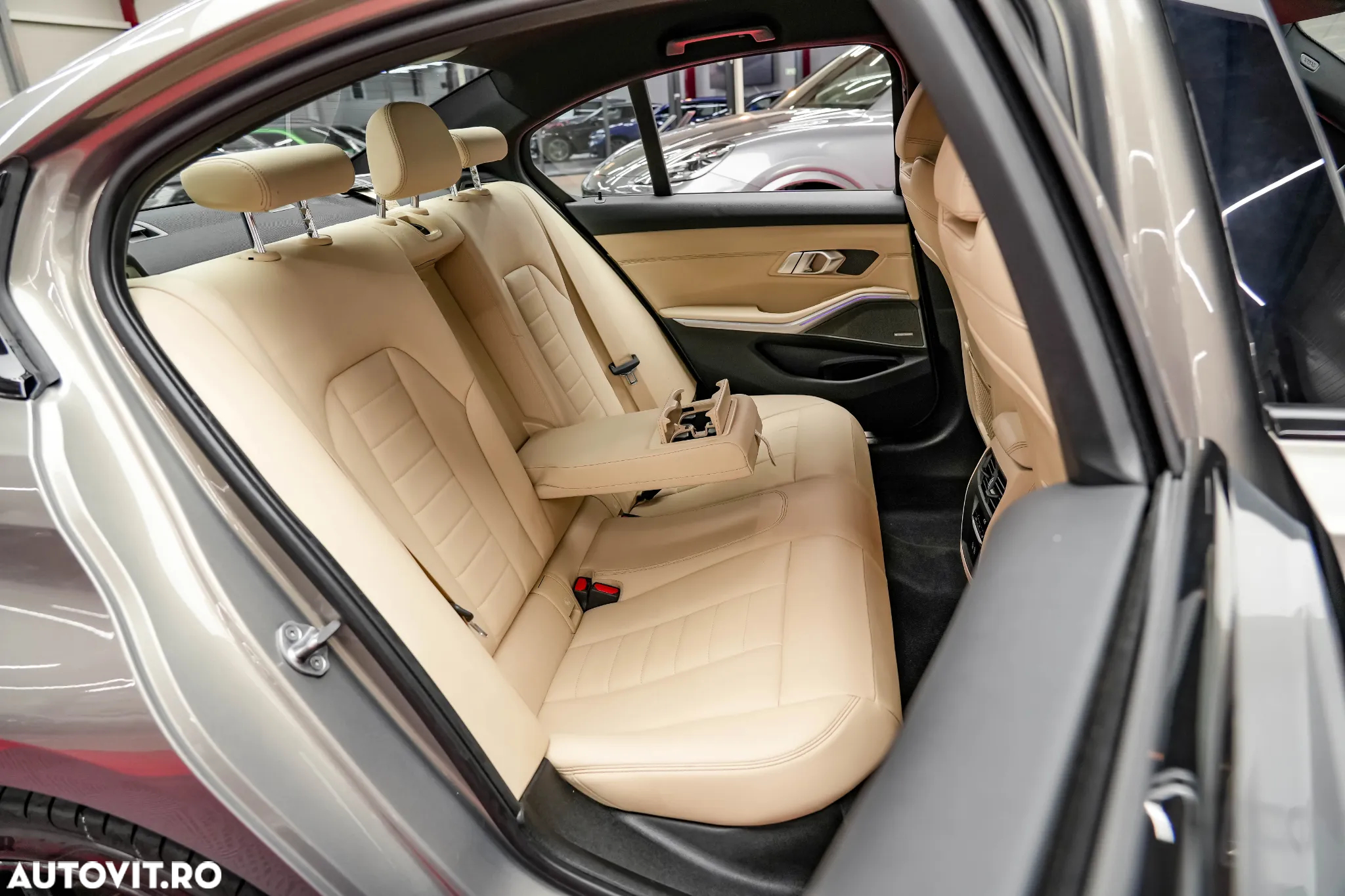 BMW Seria 3 330e Aut. M Sport - 6