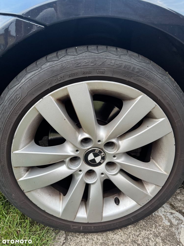 BMW Seria 3 - 32