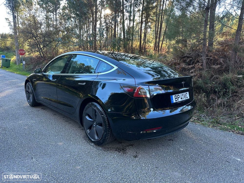 Tesla Model 3 Standard Range Plus RWD - 2