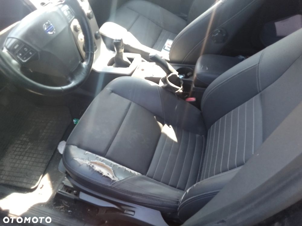 VOLVO V50 2.0D 136KM 2004R - CZĘŚCI !!! - 7