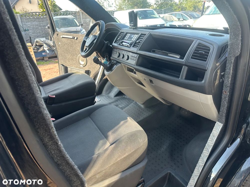Volkswagen Transporter - 12