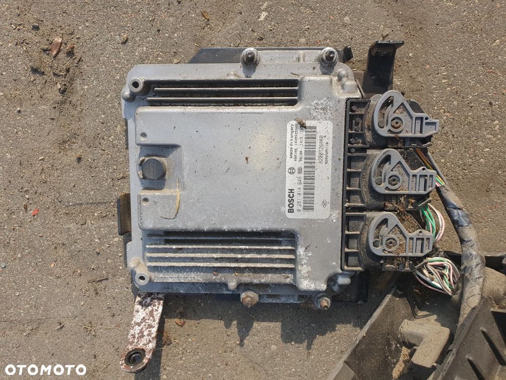 sterownik silnika RENUALT LAGUNA III 2.0 DCI ZESTAW 0281014646