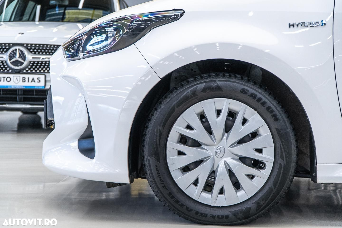 Toyota Yaris 1.5 VVT-i HSD Dynamic - 41