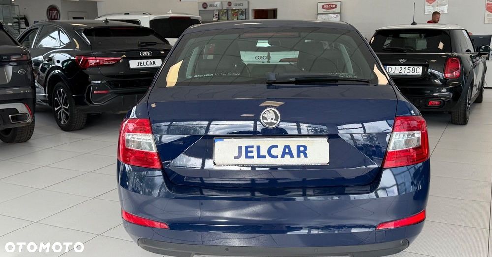 Skoda Octavia - 10