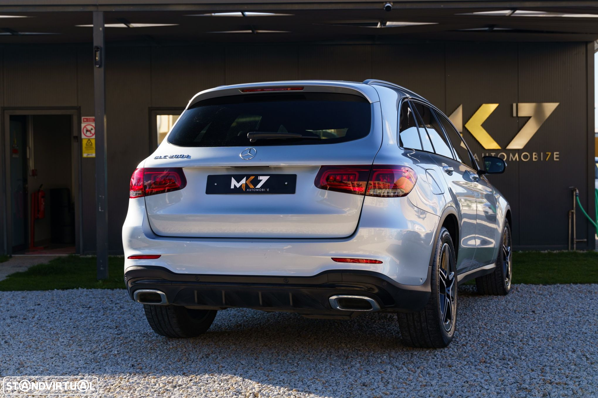 Mercedes-Benz GLC 200 d 4Matic 9G-TRONIC AMG Line - 3