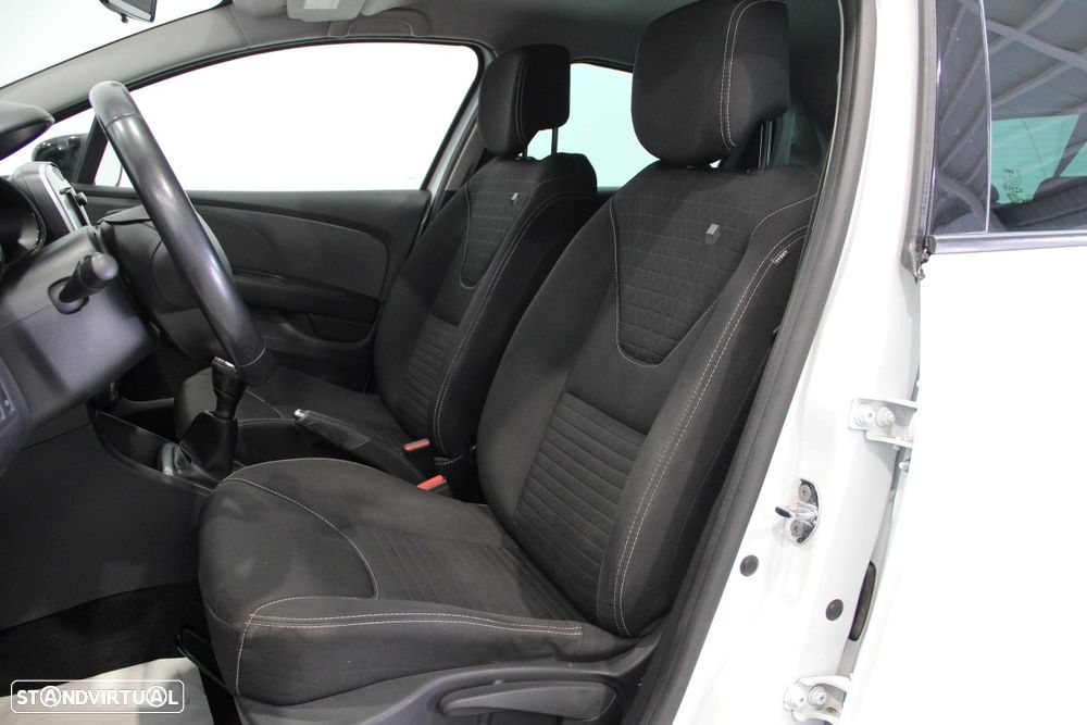 Renault Clio 1.5 dCi Limited EDition - 7