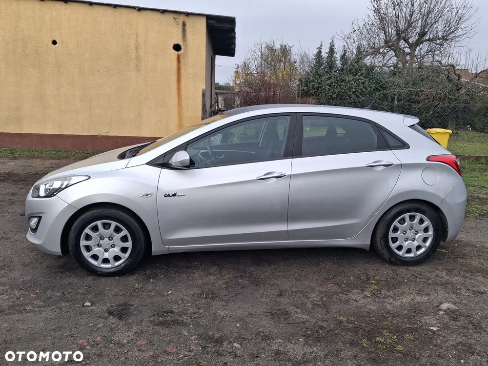 Hyundai i30 1.4 Trend - 6