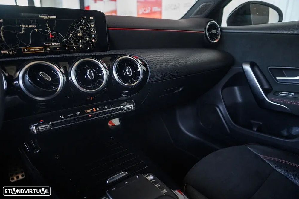 Mercedes-Benz A 180 d AMG Line Aut. - 40