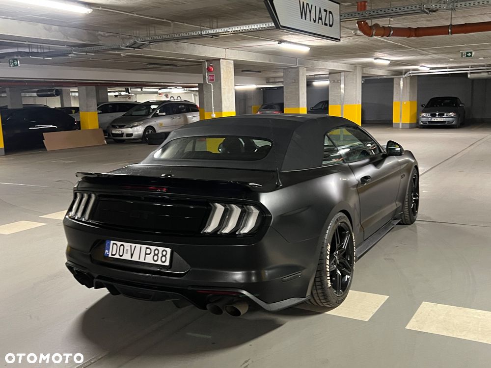 Ford Mustang - 13