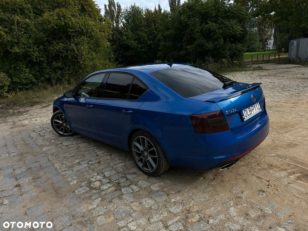 Skoda Octavia 2.0 TDI RS - 8